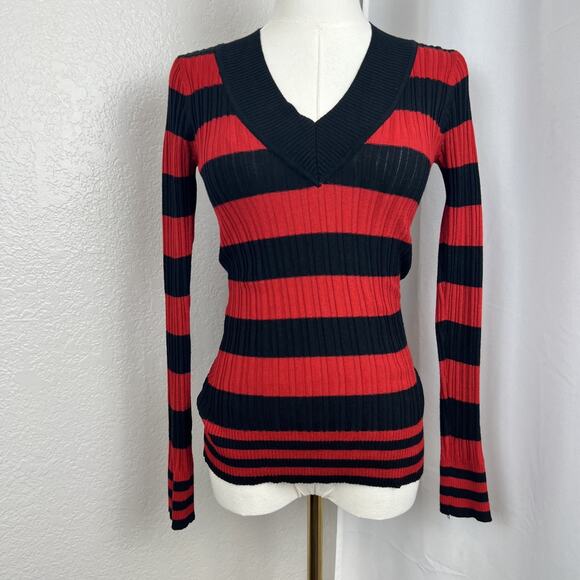 Y2K Energie Sweater Juniors Medium Red Black Striped Preppy Ivy League Grunge - Picture 1 of 10